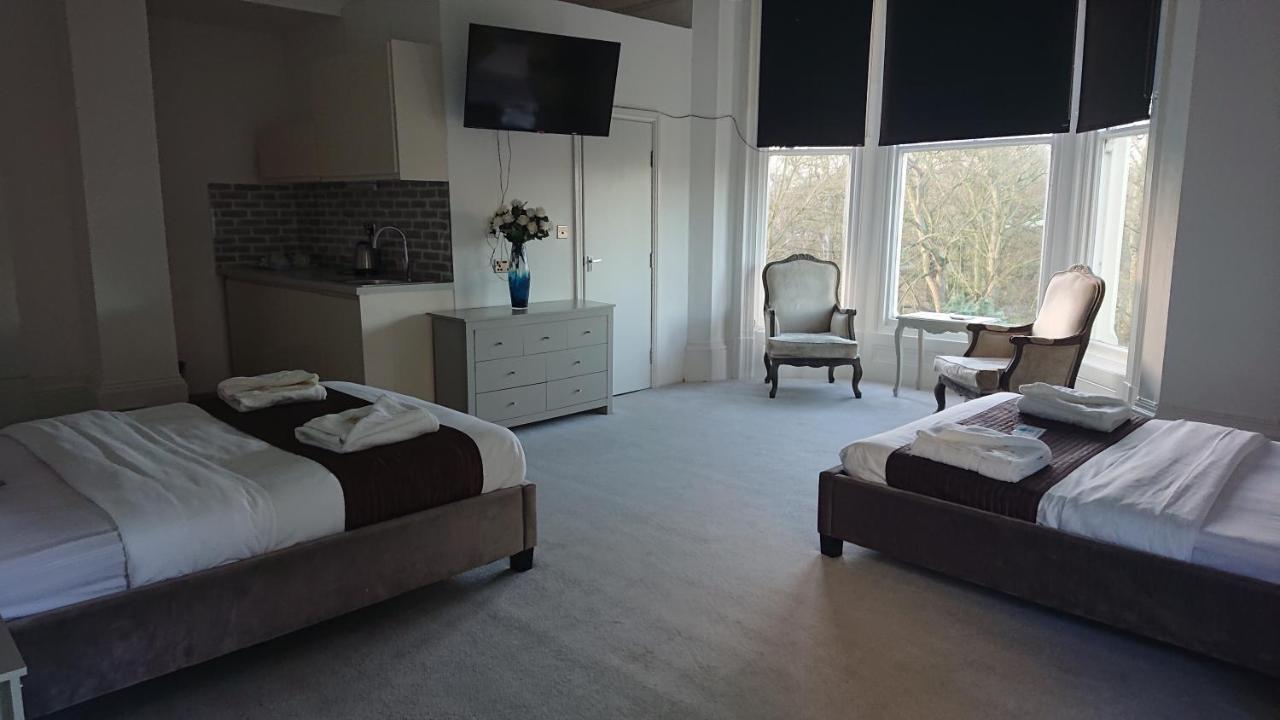 Marine Residence Скарбъро Екстериор снимка