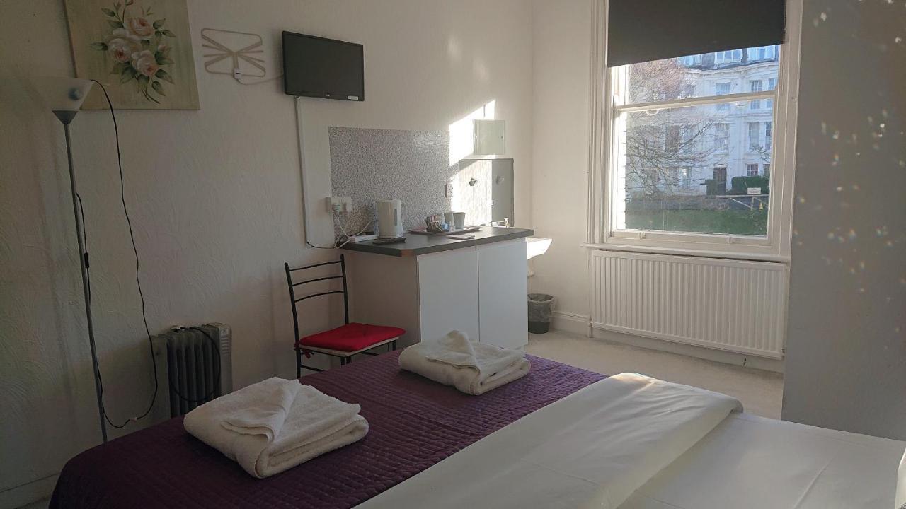 Marine Residence Скарбъро Екстериор снимка