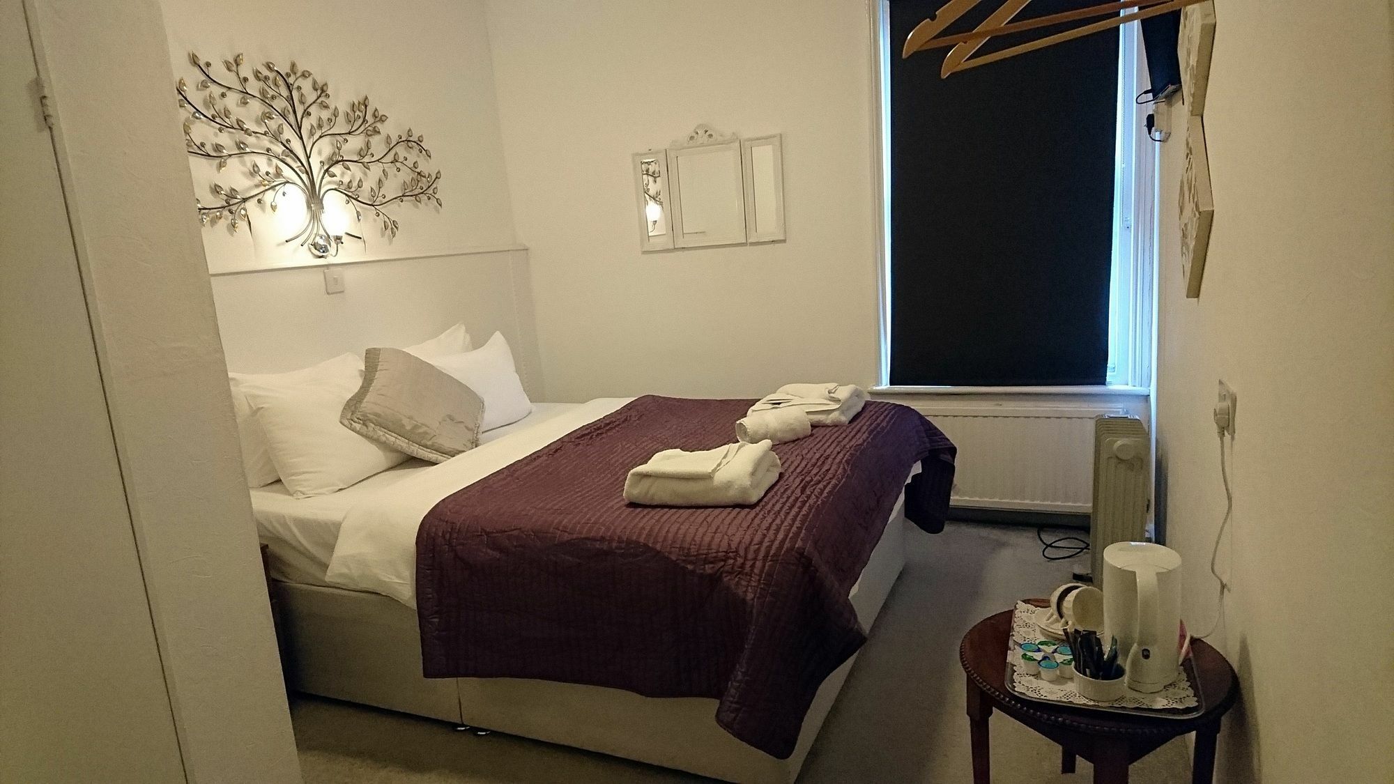 Marine Residence Скарбъро Екстериор снимка